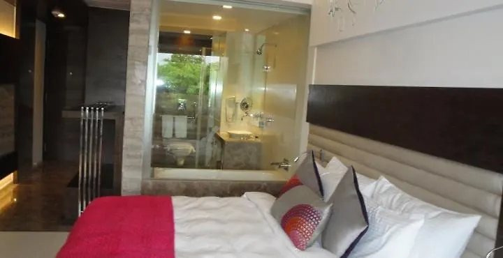 ****  Maya Hotel Chandigarh India