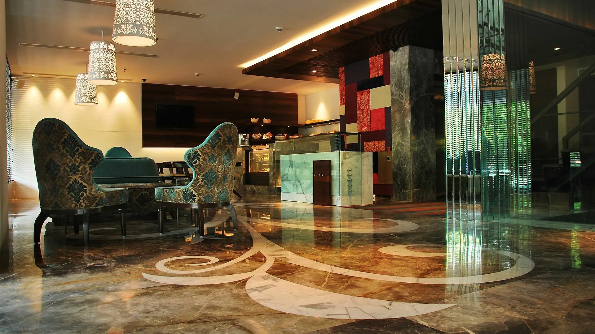 Maya Hotel Chandigarh